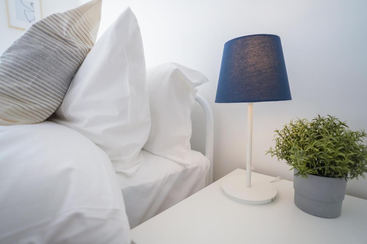 Stylish Apartment With Private Parking Cardiff Extérieur photo